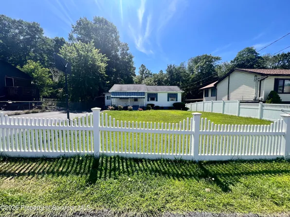 1956 Myrtle St, Scranton, PA 18510