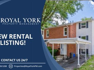 433 Keats Way, Waterloo, ON N2L5S7