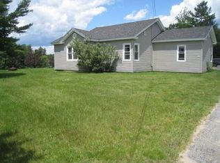 25 Landry Rd, Lewiston, ME 04240