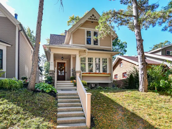 2967 South Wentworth AVENUE, Milwaukee, WI 53207
