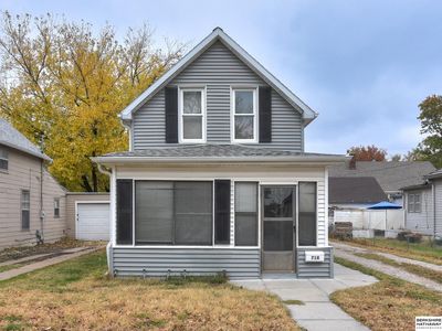 718 W Military Ave, Fremont, NE, 68025