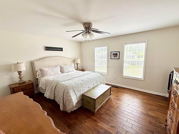 4th image of 123 W Wolf Rd