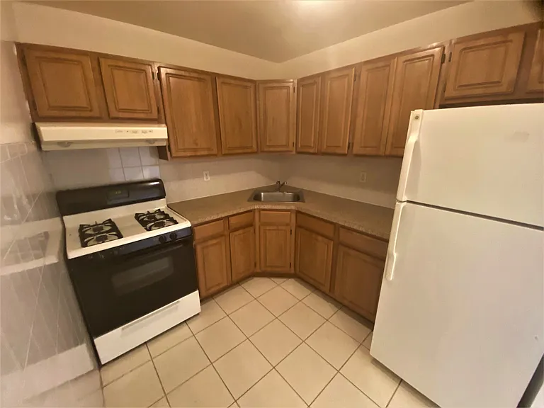 7128 66th Rd — Photo 29
