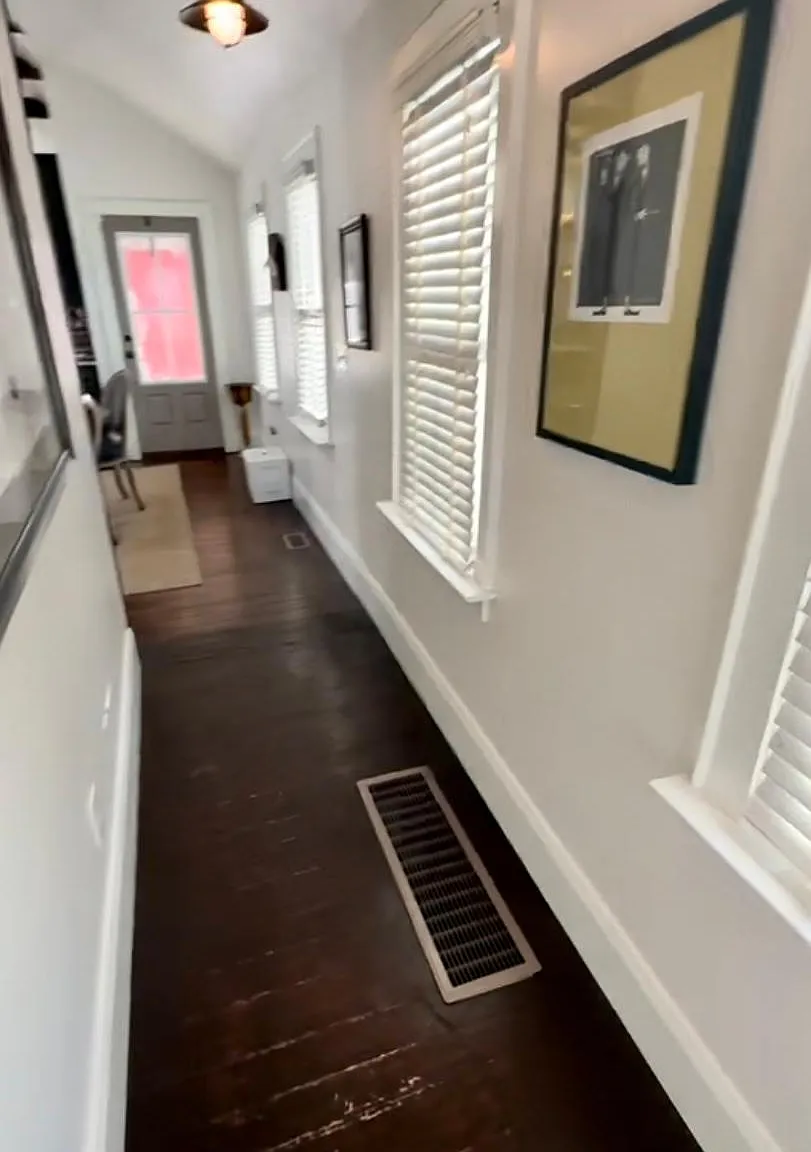 2 bed, 1.5 bath, 1400 sqft, $2,100 — Photo 3