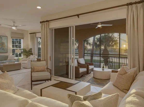 9031 Cherry Oaks Trl APT 201, Naples, FL 34114