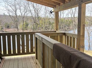 615 Bean Rd Floor 2, Moultonborough, NH 03254