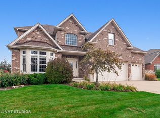 709 Brighton Dr, Sugar Grove, IL 60554