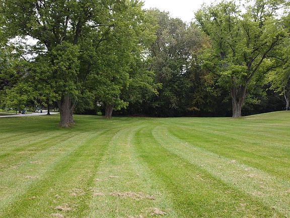 2nd image of 1 Turfside Cir