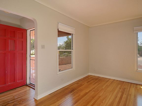 4th image of 3521 Smith Ave SE