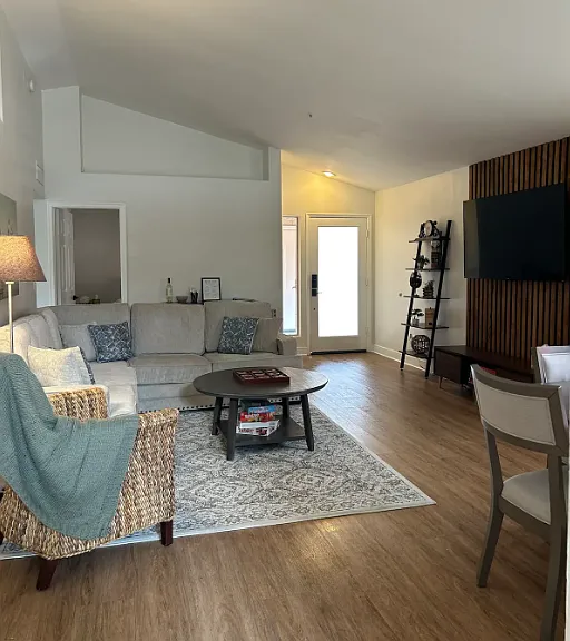 8845 E Sunnyside Dr — Photo 4