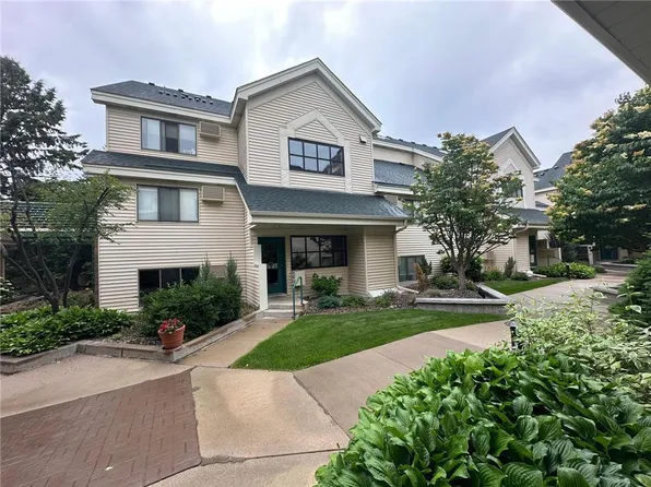 7631 Edinborough Way APT 5319, Edina, MN 55435