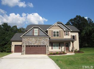 32 Summerglow Ct, Clayton, NC 27527