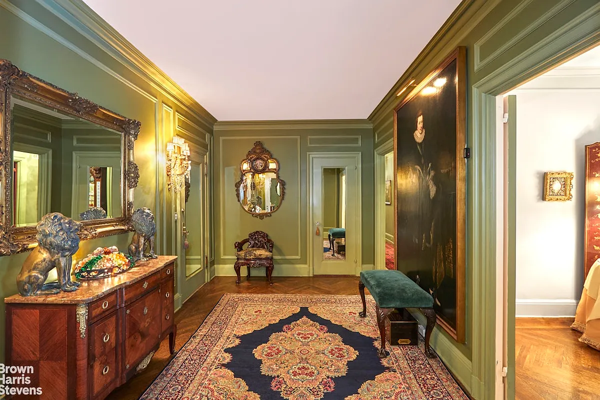 655 Park Ave Unit 7B  