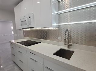 665 83rd St APT 59, Miami Beach, FL 33141