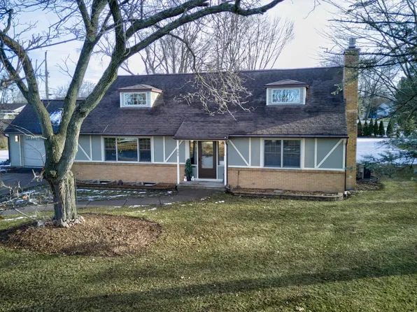 203 South COLUMBUS DRIVE, Marshfield, WI 54449