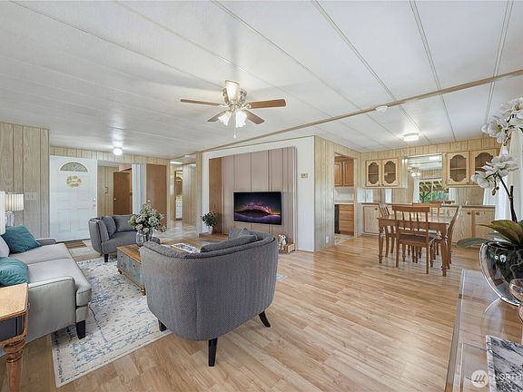 5th image of 5227 71st Avenue Ct E #28