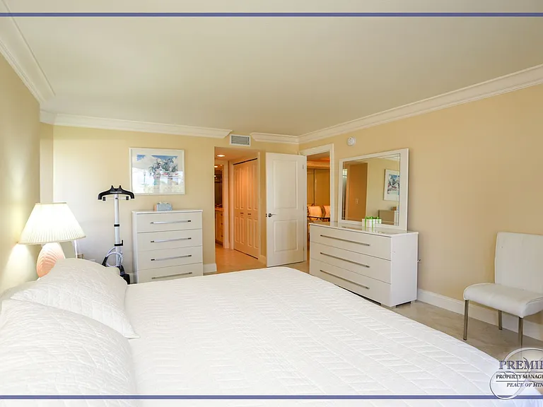 4551 Gulf Shore Blvd N #301 — Photo 24