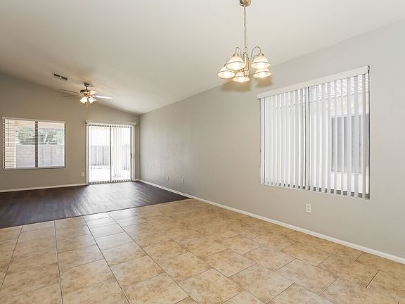 4th image of 1069 E Nardini St