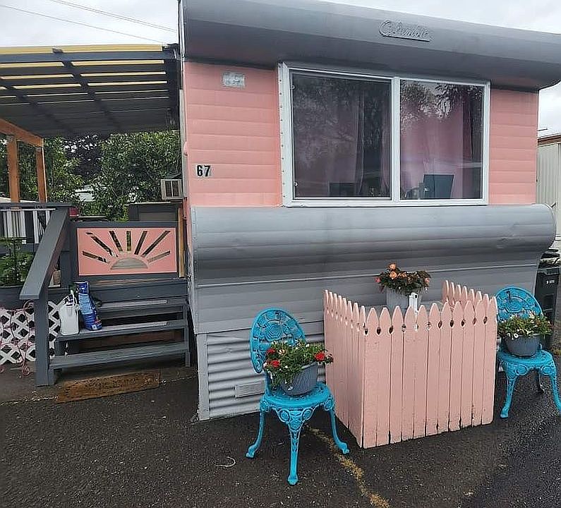 Cutest home in the park!