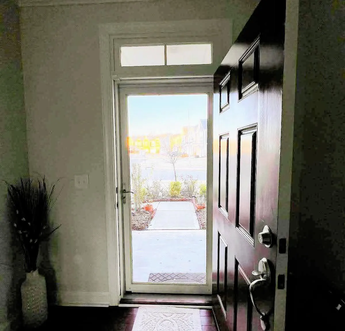 3 bed, 2.5 bath, $2,550 — Photo 2