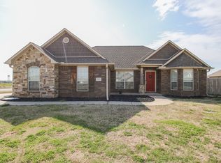 213 Adams St, Pea Ridge, AR 72751