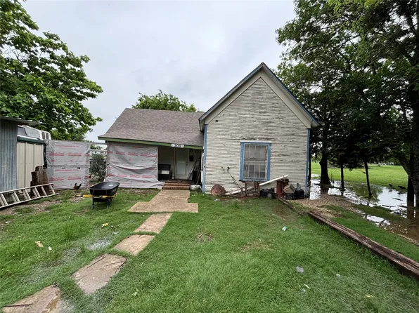 309 S Barry, Mertens, TX 76666