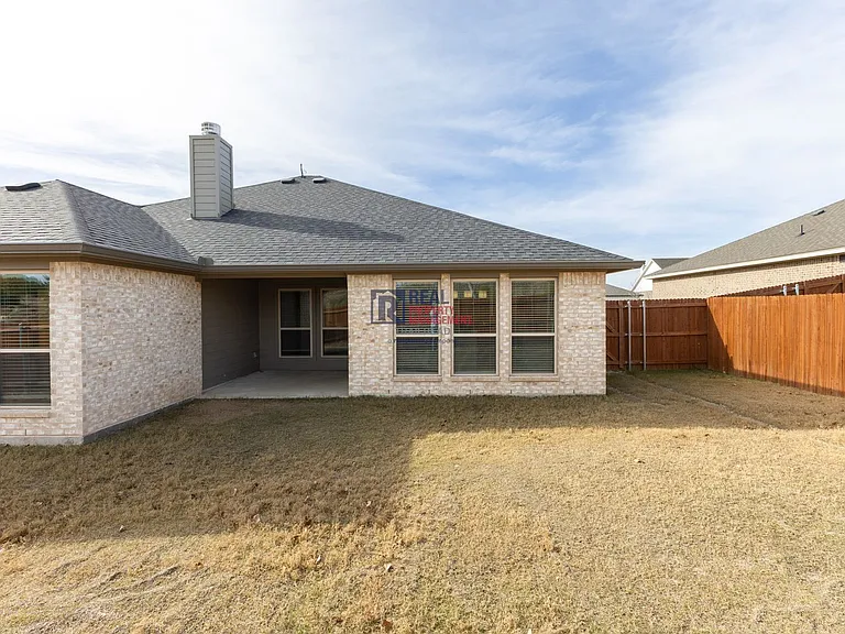 124 Mesa Dr — Photo 25