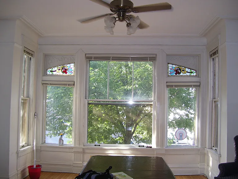 1015 W Newport Ave — Photo 1
