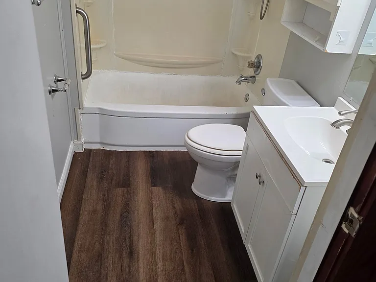 1635 N Davis Dr — Photo 17