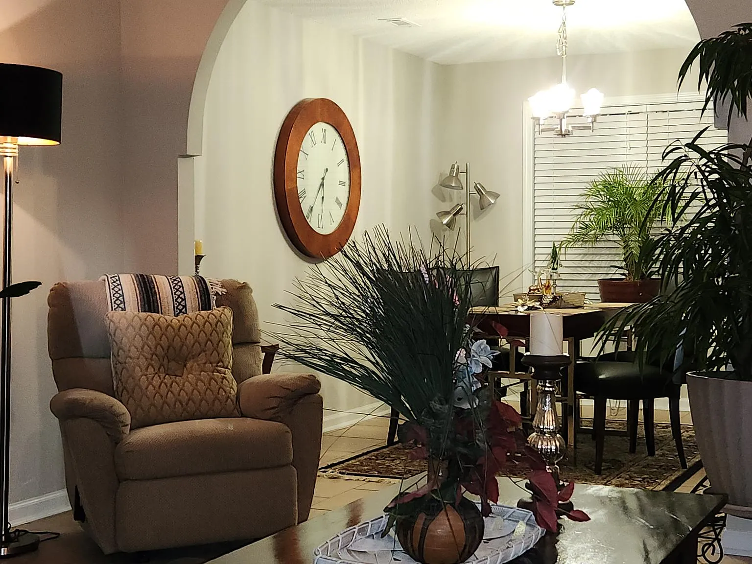 8370 Mayfern Dr — Photo 3
