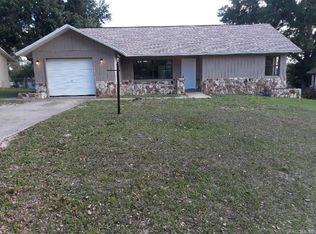 24 Meadowdale St, Beverly Hills, FL 34465