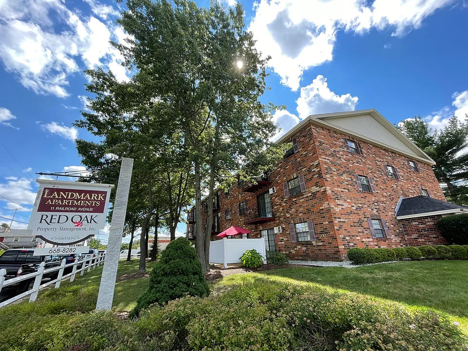 Landmark Apartments