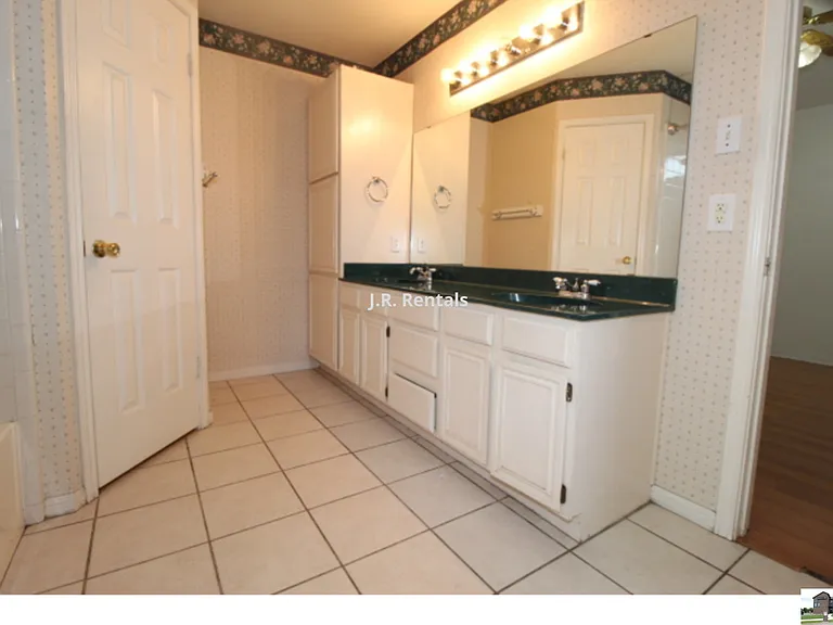 4209 Adobe Dr — Photo 40
