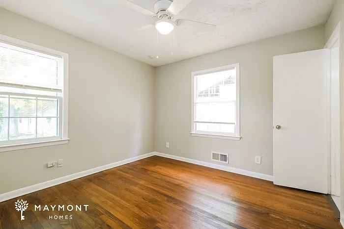 4136 Moore Rd — Photo 6