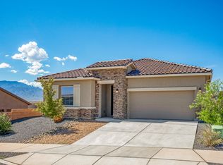 7074 Crystal Dr NE, Rio Rancho, NM 87144