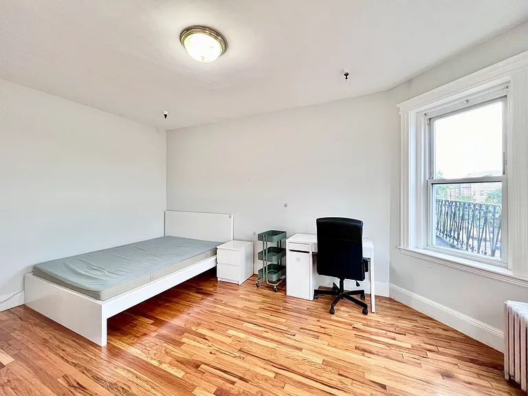 1330 Commonwealth Ave #26 — Photo 10