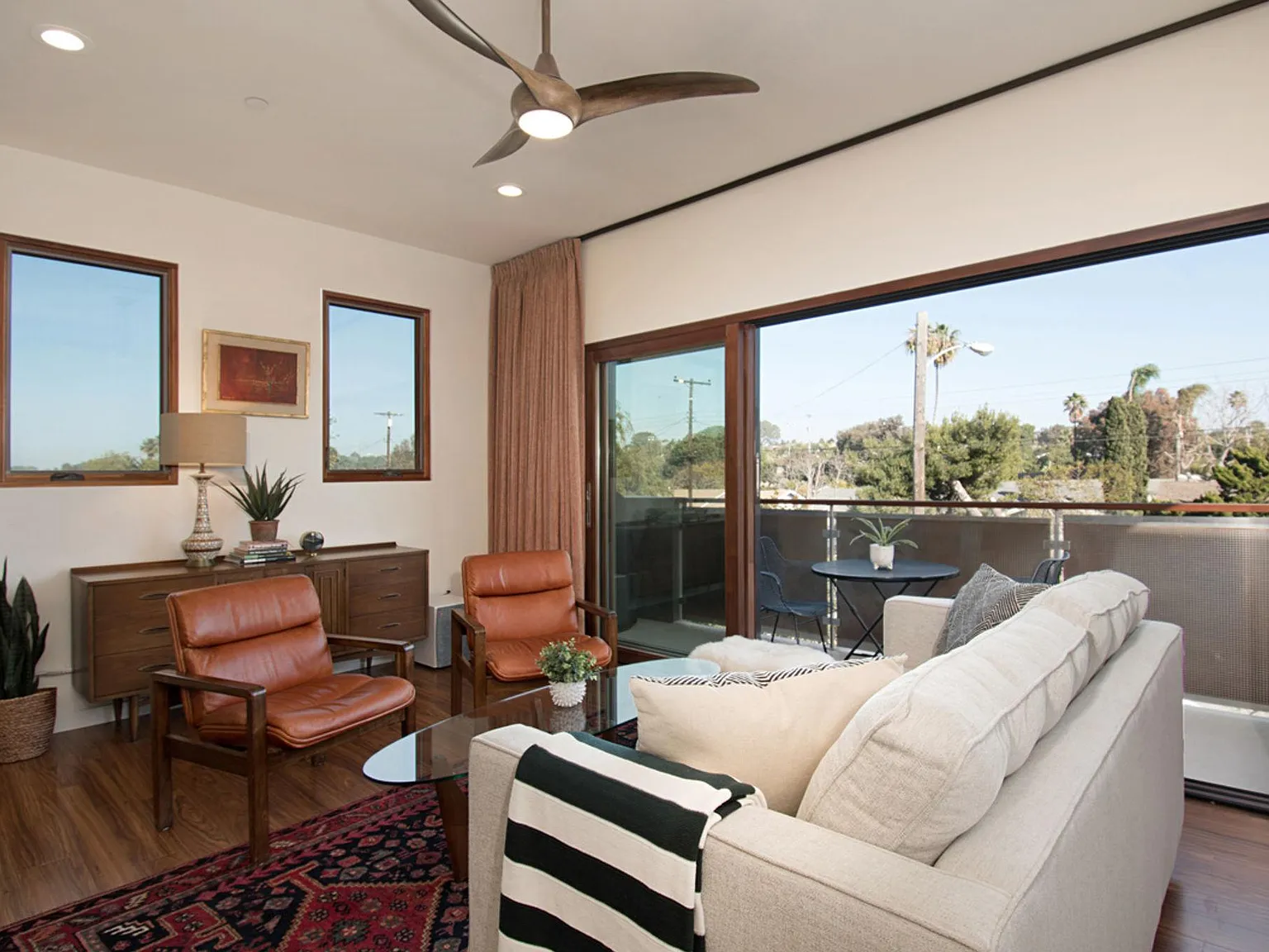 1 bed, 750 sqft, $4,700 — Photo 4