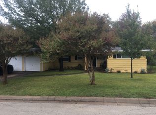 4913 Vega Ct E, Fort Worth, TX 76133