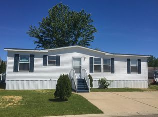 404 Hidden Rdg, Morrice, MI 48857