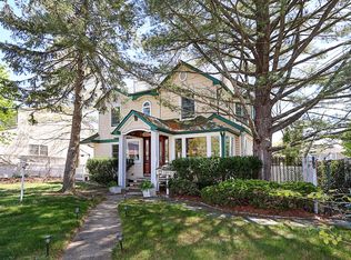 2036 Dow Ave, Merrick, NY 11566