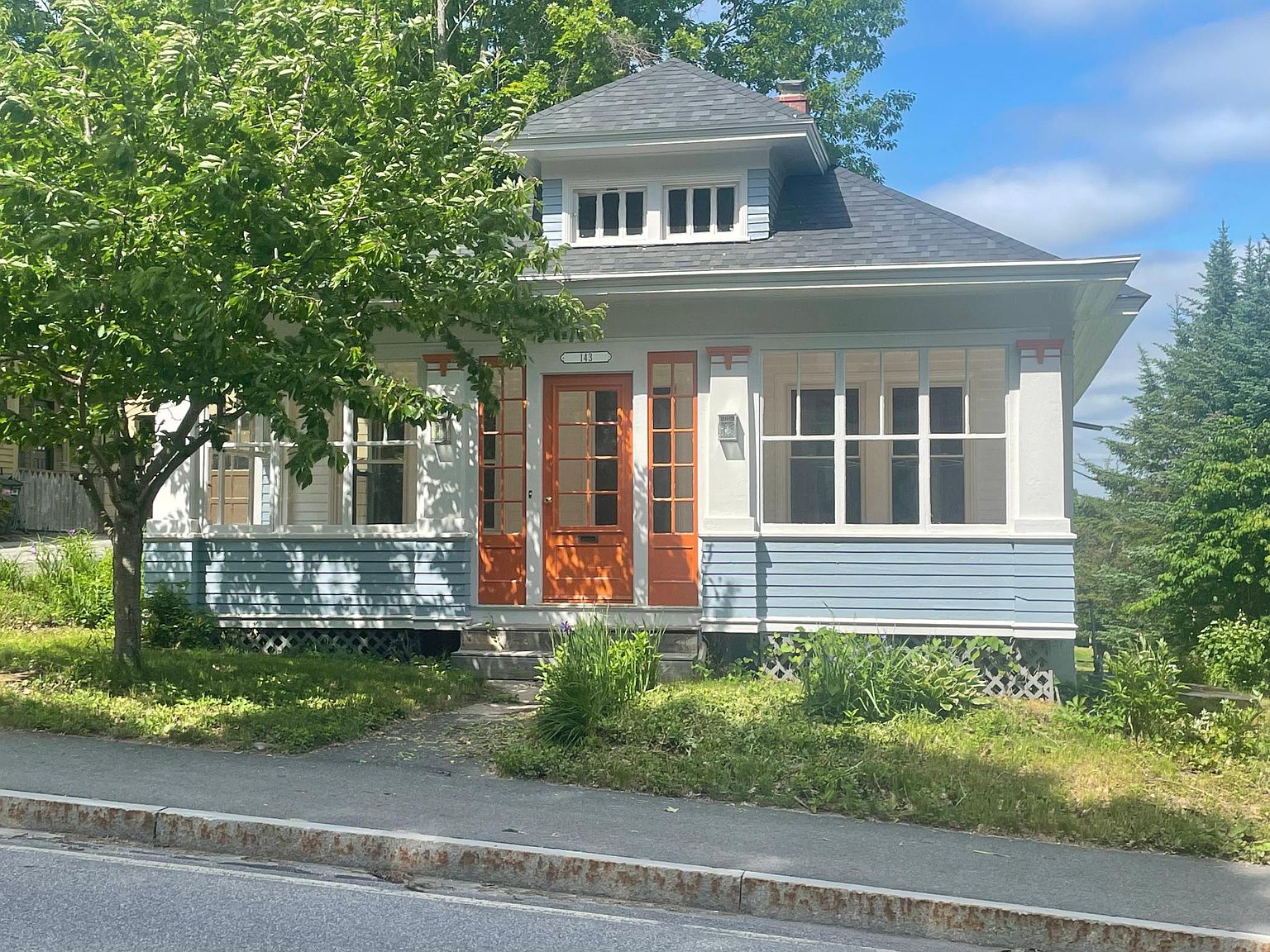 143 Lake St, Auburn, ME 04210 Zillow