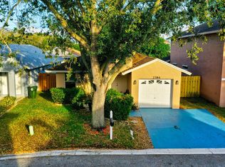 2384 NW 34th Rd, Coconut Creek, FL 33066