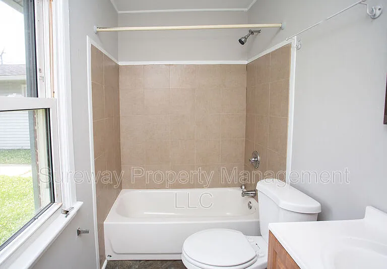 17 Snowdon Ln — Photo 30