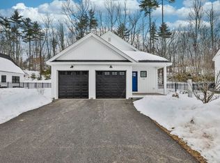 11 Pendleton Farms Ln, Amherst, NH 03031