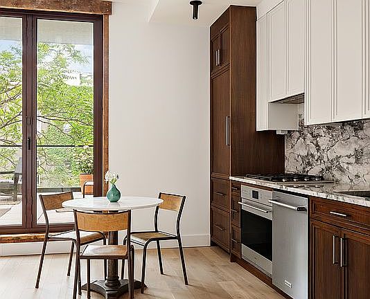 4th image of 61 Rivington St #4B