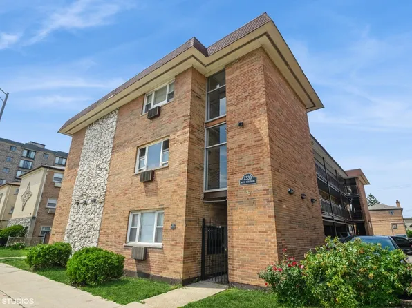 2330 N Harlem Ave APT 2D, Elmwood Park, IL 60707