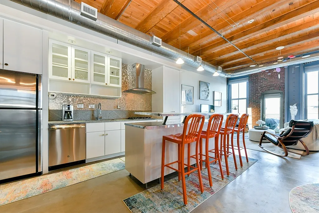 1 bed, 1460 sqft, $4,600 — Photo 1