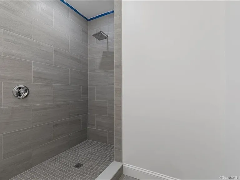 131 Dwight St #1 — Photo 21