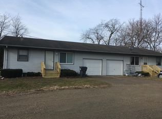 3707 E Lemon Creek Rd, Berrien Springs, MI 49103