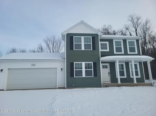 2942 Moccasin Dr, Dewitt, MI 48820